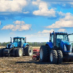 Máquinas pesadas, tratores agrícolas